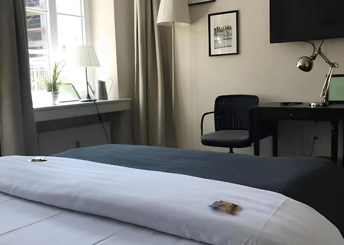 Haus 52 Hotel 3*